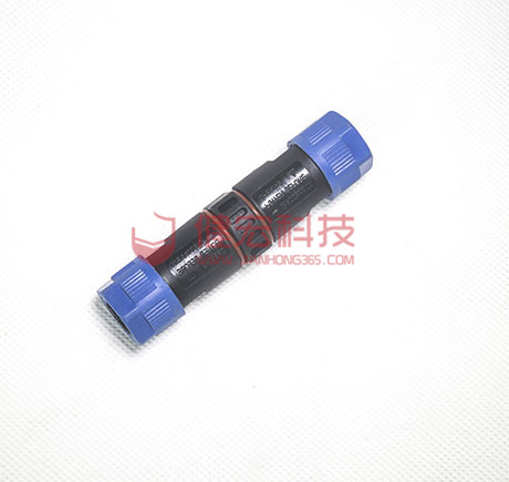 防水接頭無縫銜接，保護性能更加突出