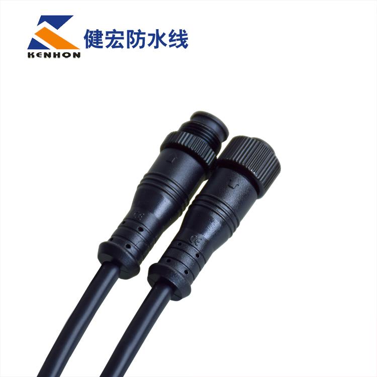 連接器是所有防水連接器的始祖？
