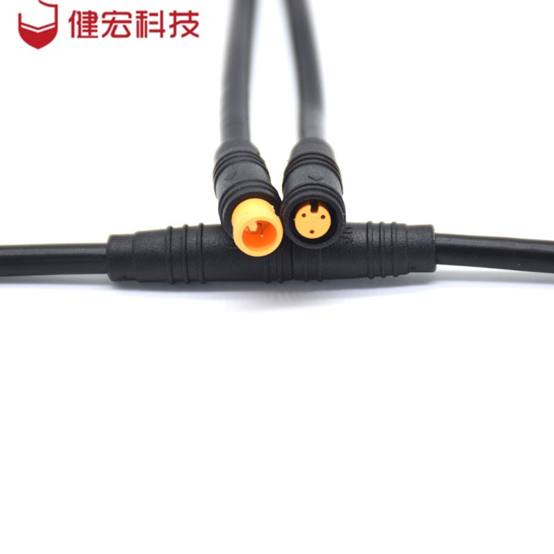 防水插頭和防水連接器的區(qū)別在哪？
